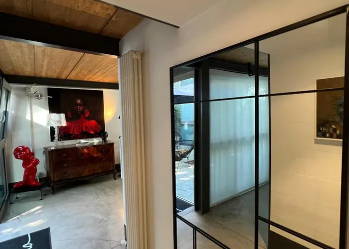 Loftdesign Bed & Breakfast 3*