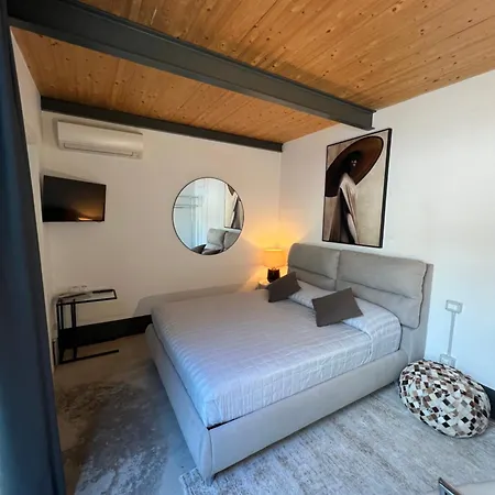 Bed and Breakfast Loftdesign Βερόνα