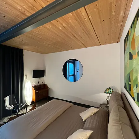 Loftdesign Bed and Breakfast 3*