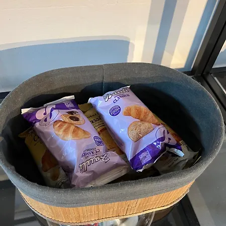 Loftdesign Bed and Breakfast Βερόνα