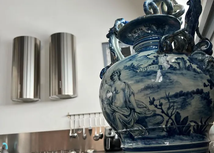 ベッド・アンド・ブレックファスト Loftdesign